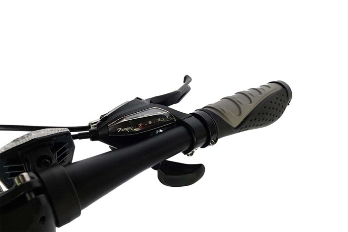Xe Đạp Đường Phố Touring Life FCR22 27.5 inch Màu Đen - Đỏ