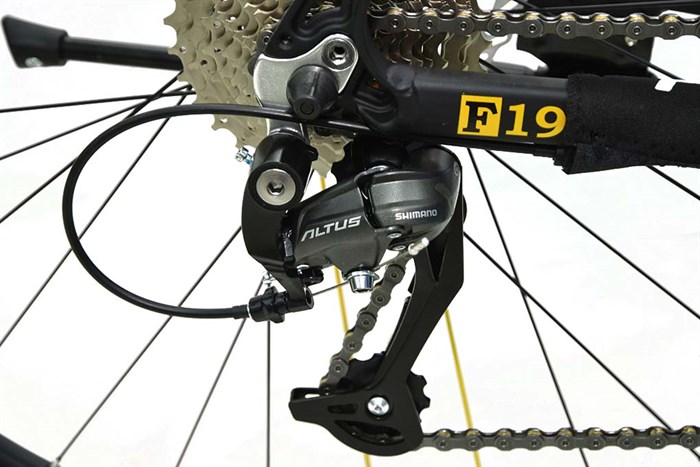 Xe Đạp Địa Hình MTB Forever F1904 27.5 inch Màu Đen - Vàng