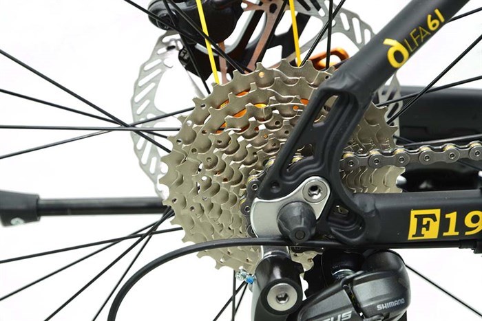 Xe Đạp Địa Hình MTB Forever F1904 27.5 inch Màu Đen - Vàng