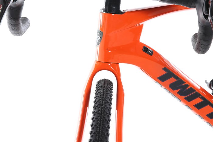 Xe Đạp Thể Thao Road Twitter Gravel V2 29 inch Size S Màu Cam