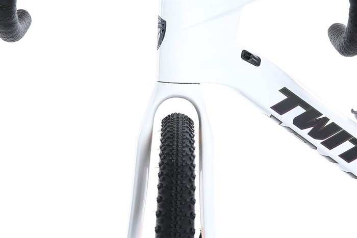 Xe Đạp Thể Thao Road Twitter Gravel V2 29 inch Size S Màu Trắng - Đỏ