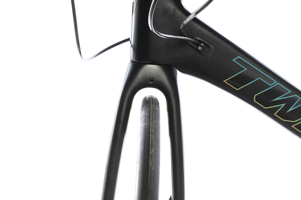 Xe Đạp Thể Thao Road Twitter Stealth Pro Dpb 29 inch Size M Màu Đen