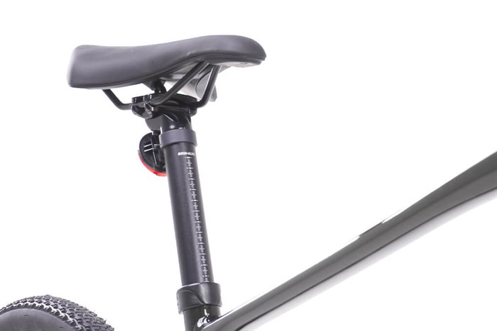 Xe Đạp Địa Hình MTB Giant Roam 3 Disc (2022) 29 inch Size M Màu Xanh lá