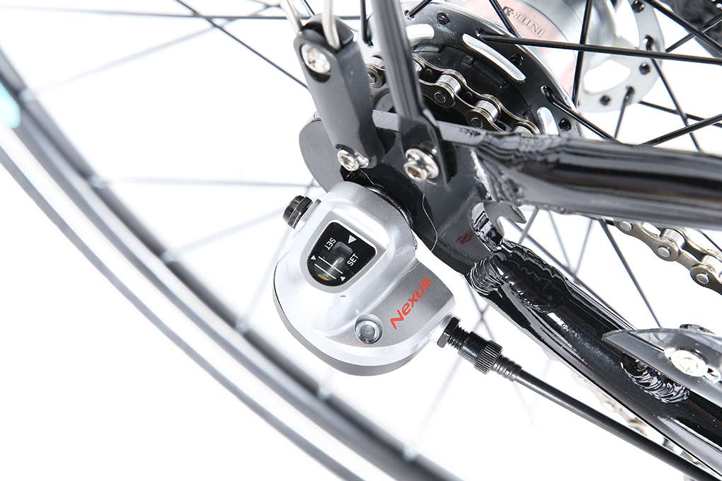 Xe Đạp Đường Phố Touring Mocos HK17C08 29 inch Màu Đen Xanh