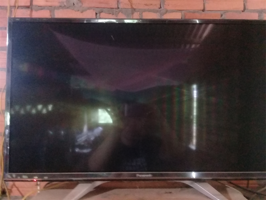 Smart Tivi Panasonic 32 inch TH-32ES500V - giá tốt, có mua