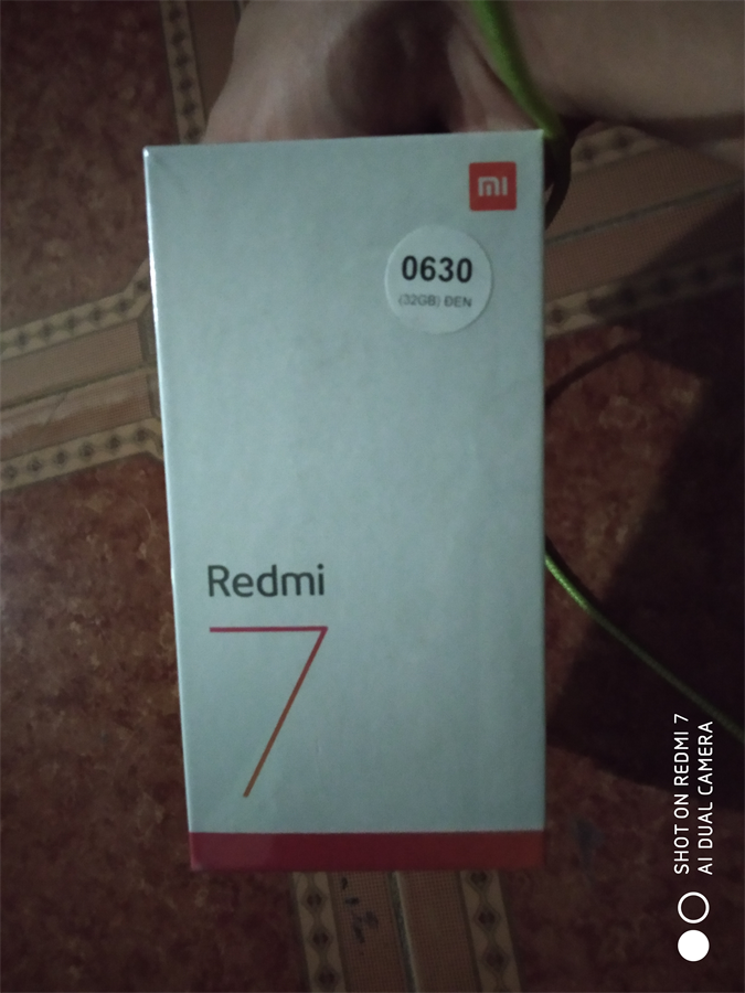 Xiaomi Redmi 7 32GB | Giá rẻ, chính hãng, nhiều khuyến mãi