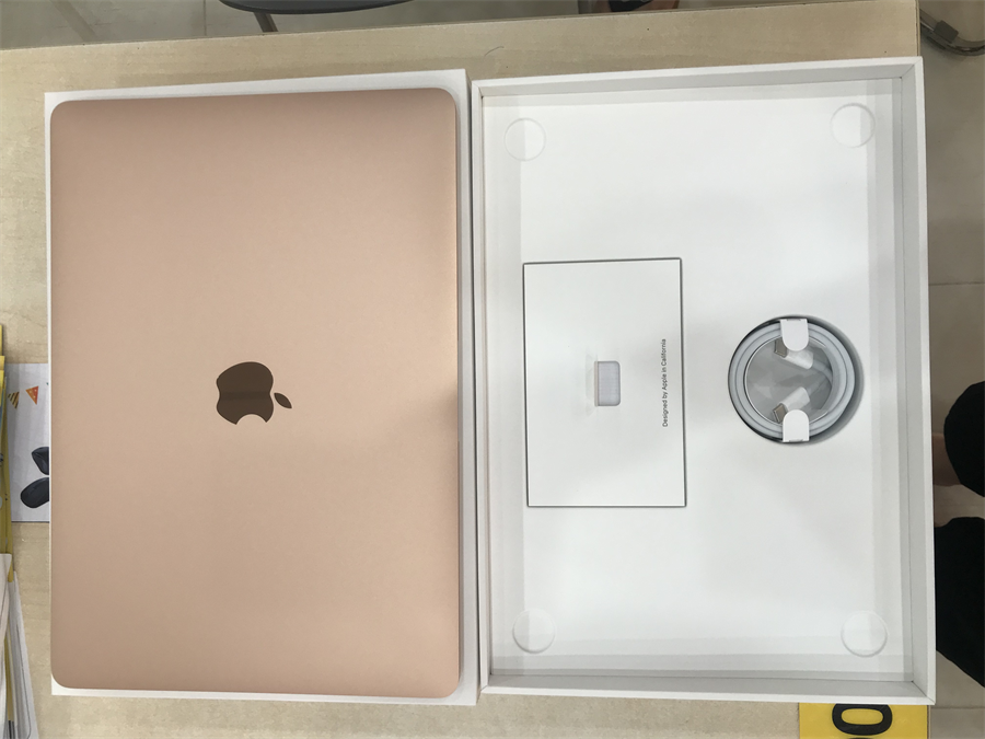 Laptop MacBook Air 2019 i5 MVFM2SA/A | Giá rẻ, trả góp