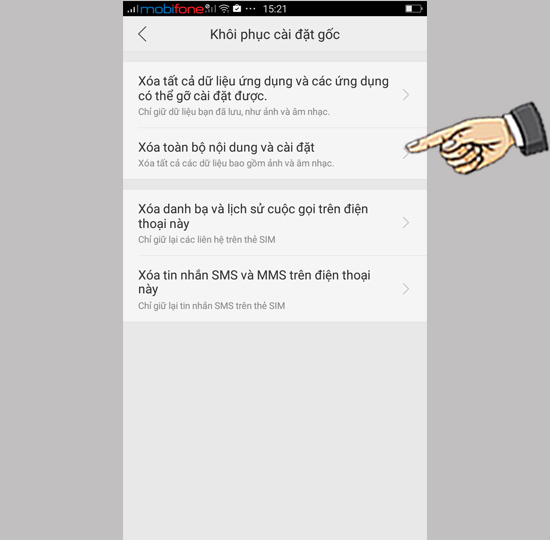 Bước 4: Chọn Xóa tất cả nội dung và cài đặt