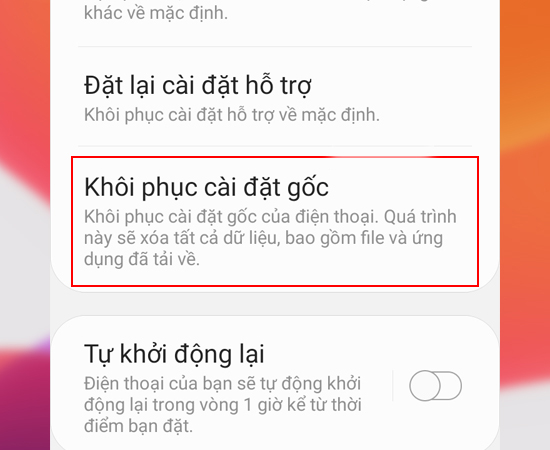 Bước 3: Chọn tiếp mục Khôi phục cài đặt gốc.