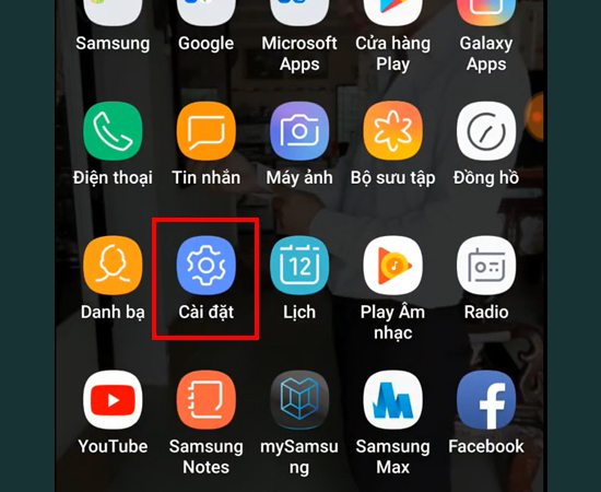 Bước 1: V&agrave;o C&agrave;i đặt.