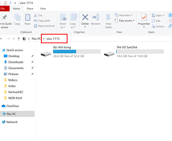 Bước 2: Tại mục This PC các bạn sẽ thấy tên điện thoại của mình, nhấp chọn vào nó nhé