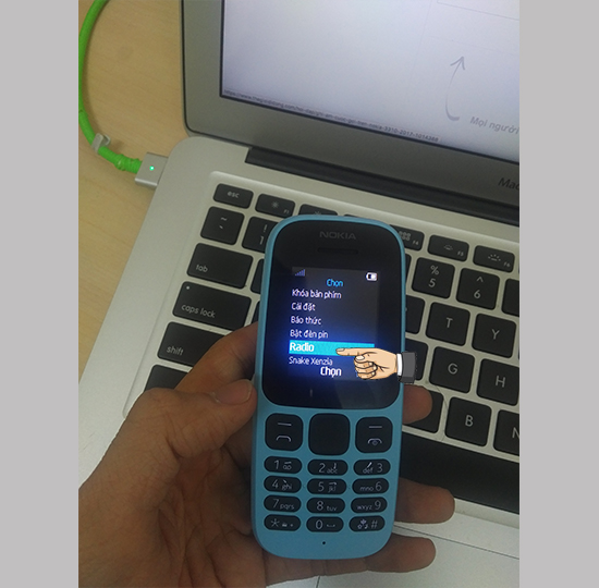 Bật radio trên Nokia 105 2017 