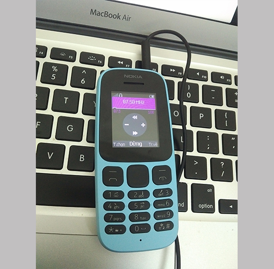 Bật radio trên Nokia 105 2017 