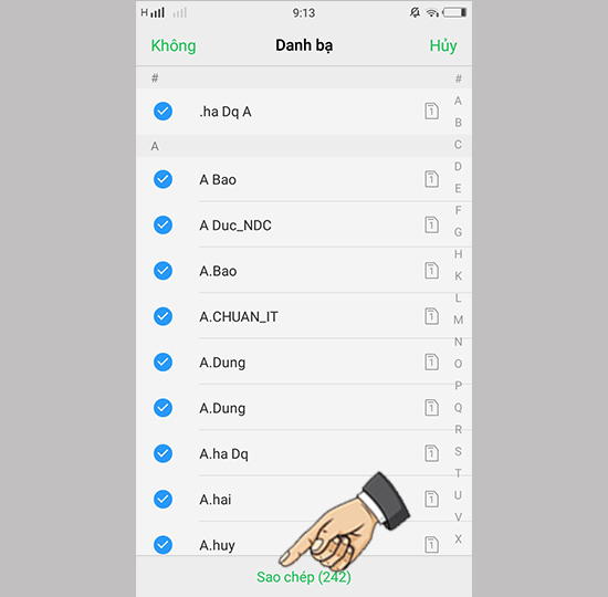 Bước 4: Chọn tất cả danh bạ và chọn "Sao chép".