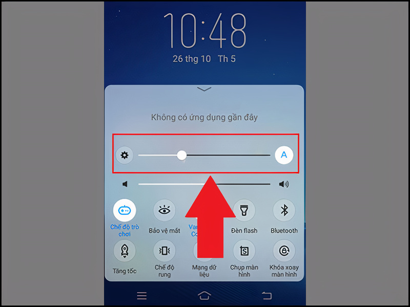 H&atilde;y giữ độ s&aacute;ng m&agrave;n h&igrave;nh ở mức vừa phải