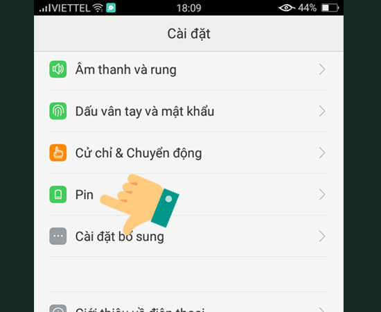 Bước 2: Tiếp theo bạn vào phần Pin.