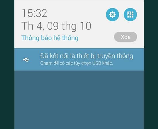 Bước 2: Kéo từ thanh trạng thái trên điện thoại và chạm vào Đã kết nối là thiết bị truyền thông.