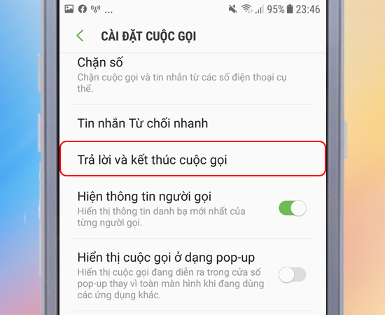Bước 4: Tiếp đến chọn vào Trả lời và kết thuc cuộc gọi.
