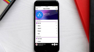 Tự động phát nhạc khi cắm tai nghe