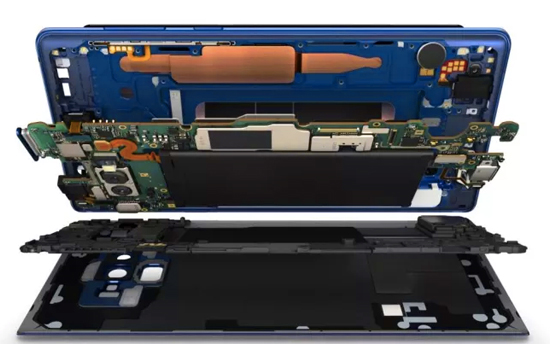 tản nhiệt nước carbon tr&ecirc;n note 9