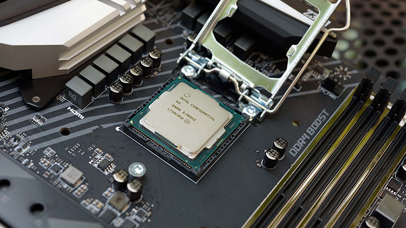 Chip Coffee Lake cho hiệu năng xử lý tốt hơn dòng chip Kaby Lake