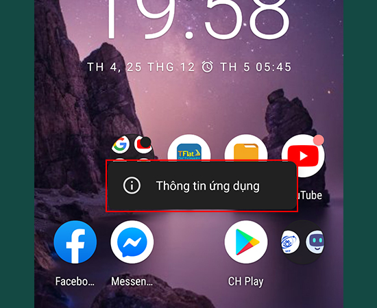 Bước 1: Ấn giữ icon Messenger trên điện thoại  Chọn Thông tin ứng dụng.