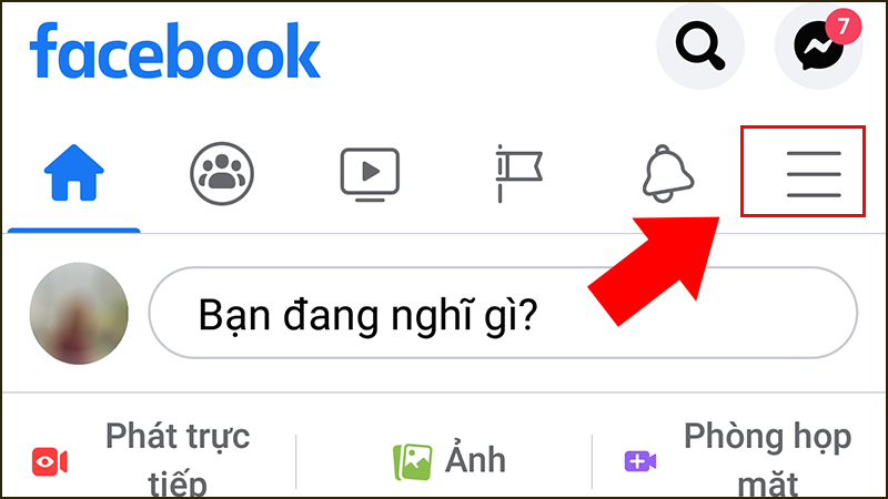 Chọn biểu tượng hamburger phía bên phải trang chủ Facebook