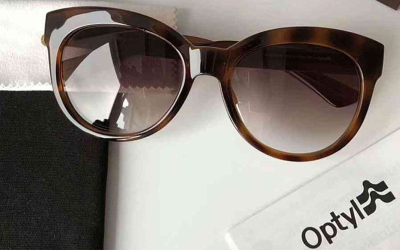 Gọng kính Optyl siêu nhẹ, được dùng cho mẫu kính cao cấp