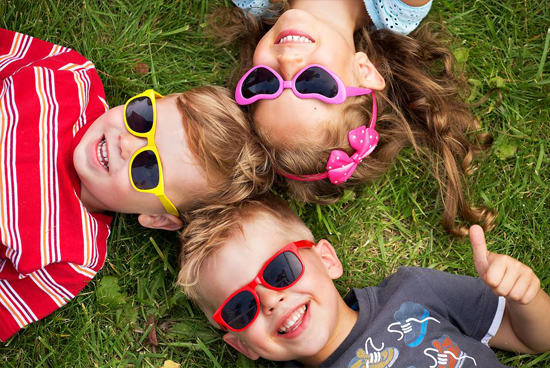 5 lưu ý để chọn kính mát đúng và phù hợp với trẻ