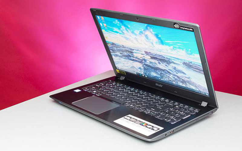 Laptop nào trang bị công nghệ Acer ComfyView?