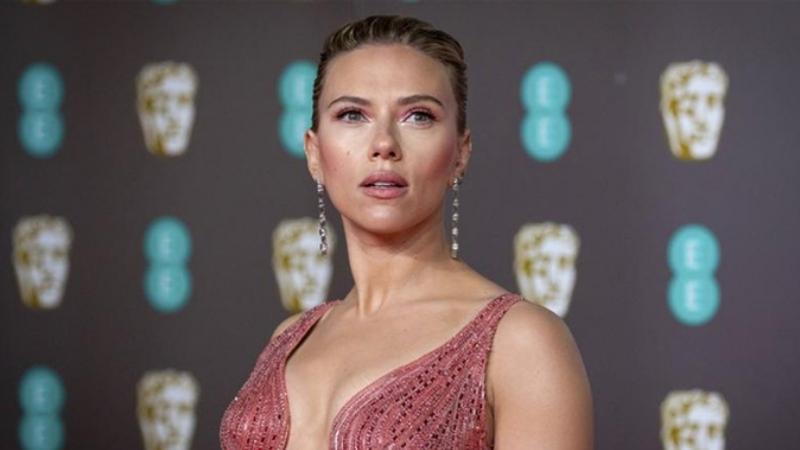 Khu&ocirc;n mặt tam gi&aacute;c