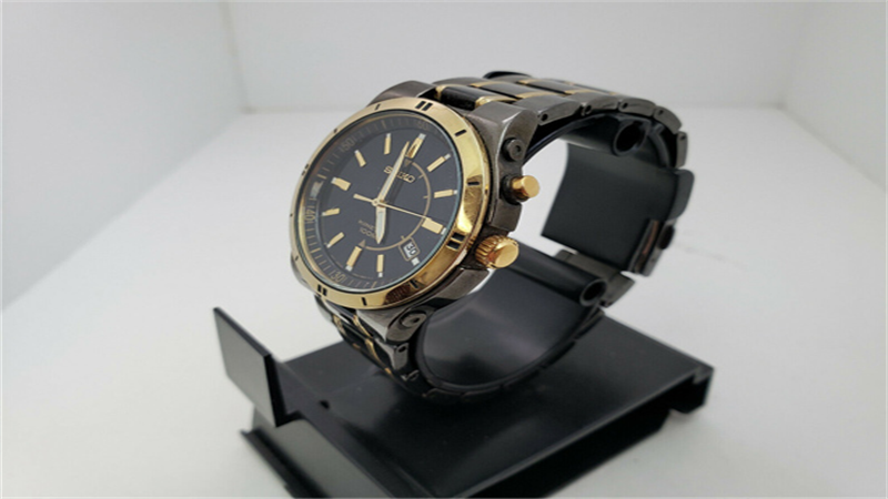 Seiko SKA366