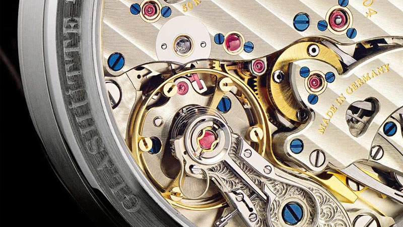 Chân kính đồng hồ (Jewel)