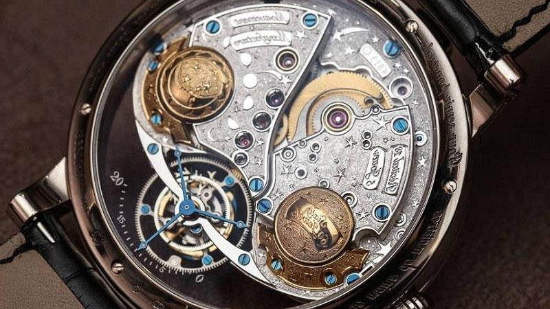 Chân kính góp phần tạo nên những chiếc đồng hồ có độ chính xác cao