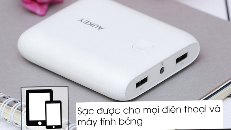 Pin sạc dự ph&ograve;ng Aukey c&oacute; khả năng kết nối tiện lợi