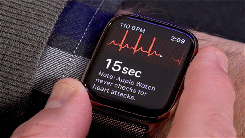 ECG đã chính thức được áp dụng vào những smartwatch của các hãng như Apple (Apple Watch Series 4)