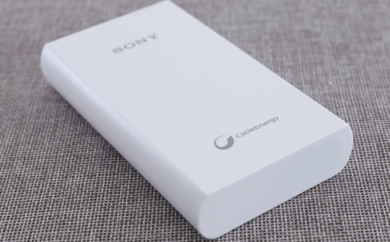 Sạc dự phòng Sony trang bị tính năng đảm bảo an toàn cho sản phẩm