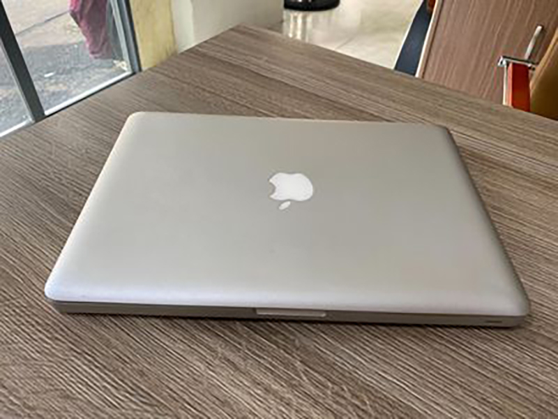 MacBook là của nước nào? MacBook có tốt không? Có nên mua không?