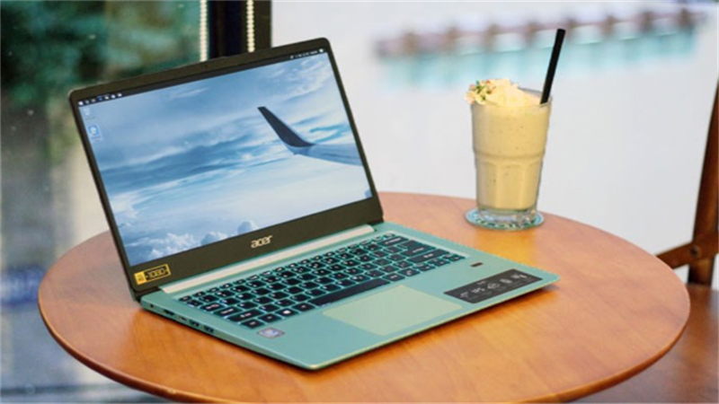 laptop Acer Swift