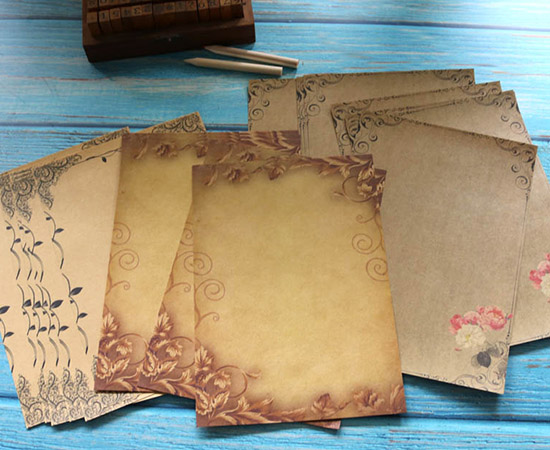Kraft paper made from chemical pulp of soft paper wood is quite rough, has strong, flexible and good adhesion properties