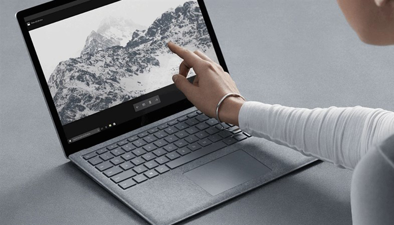 Chrome ít tốn kém hơn nhờ nhu cầu phần cứng thấp của Chrome OS.