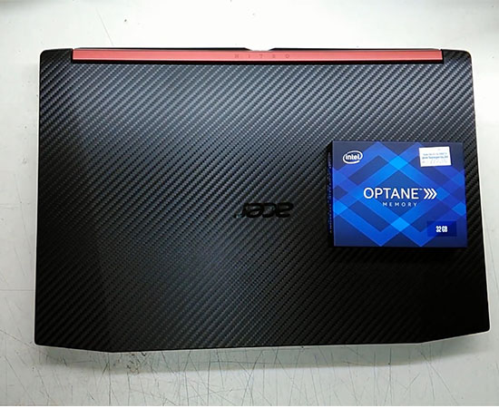 +Trên Laptop: dưới đây là cách lắp đặt Intel® Optane™ cho laptop Acer NITRO 5 với Intel Optane Memory 32GB 2018.