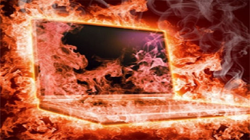  Các lý do ảnh hưởng đến nhiệt độ laptop