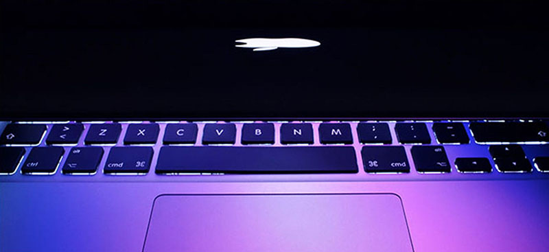 M&aacute;y Mac gặp lỗi đ&egrave;n nền, đ&egrave;n b&aacute;o hiển thị