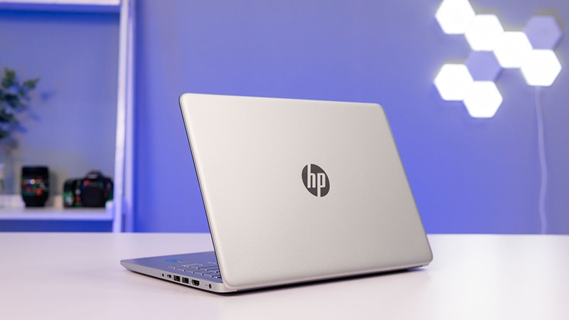  HP Pavilion thuộc dòng laptop tầm trung