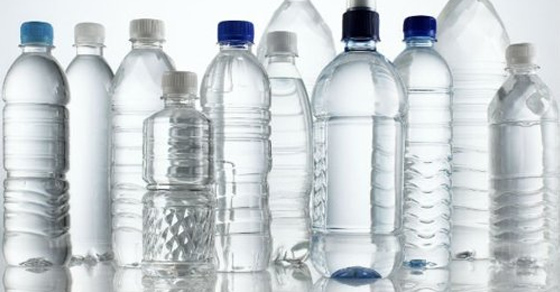 Tìm hiểu về các loại bình nhựa đựng nước phổ biến nhất hiện nay