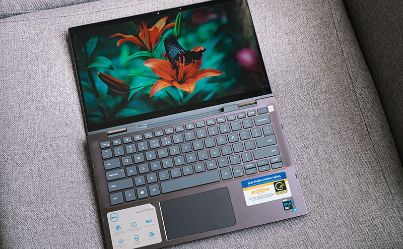 Kích thước màn hình Dell Inspiron thường lớn hơn và độ phân giải cao hơn
