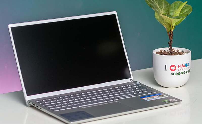 Dell Inspiron thành lập năm 1984 bởi nhà sáng lập Michael Dell