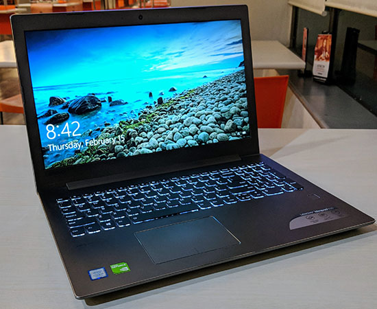 Dòng laptop Lenovo IdeaPad là một trong các dòng laptop chiến lược của Lenovo chuyên dành cho giới văn phòng và sinh viên với cấu hình ổn định và giá cả phải chăng.