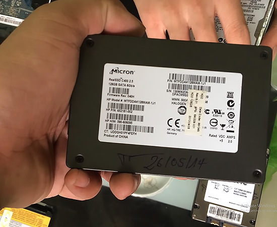 Để ý ổ cứng bạn dự định mua là của laptop chứ không mua ổ cứng của PC vì kích thước và tốc độ quay của chúng khác nhau.